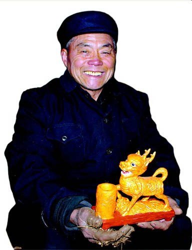 张中芹：一双巧手捏出世间百态