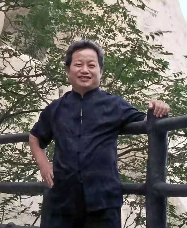 黄建军