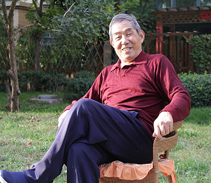 李正伦