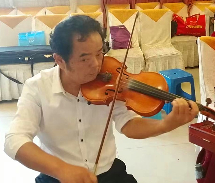 李觉英