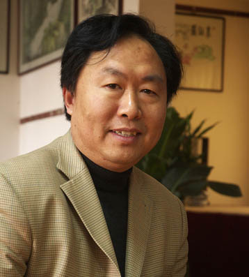 张岩