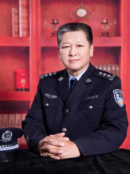 王琳