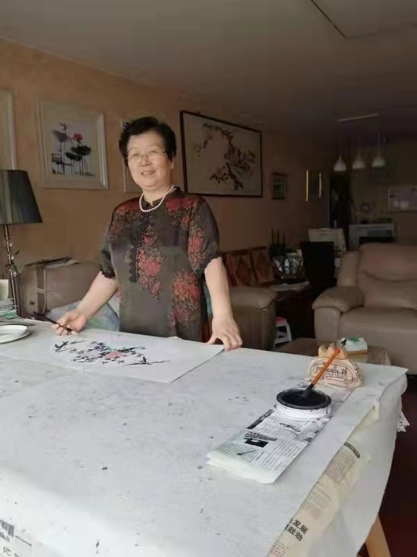 岫琴