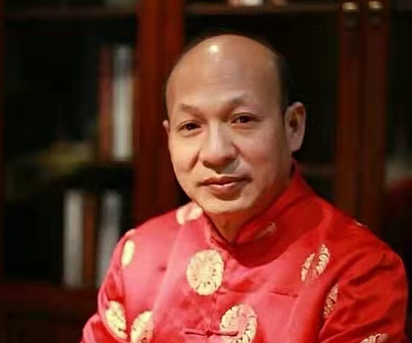 熊德建