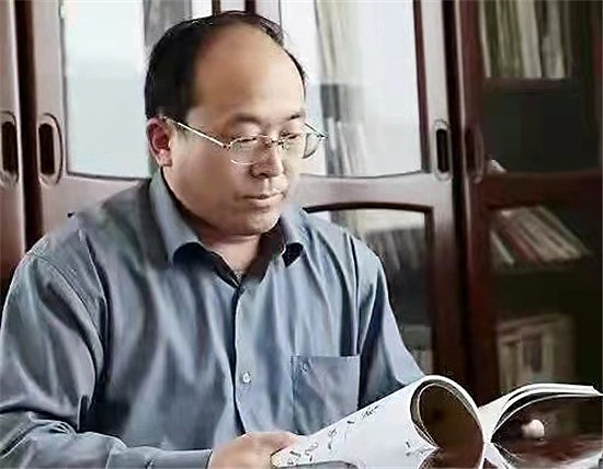 刘静河