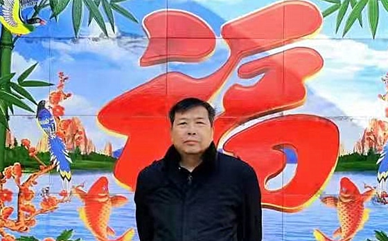 曹春龙