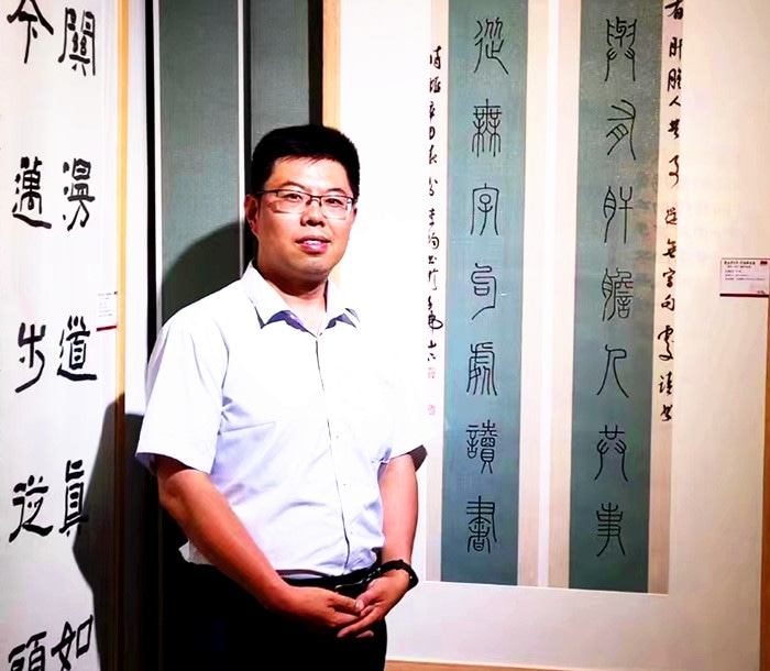 李 钧