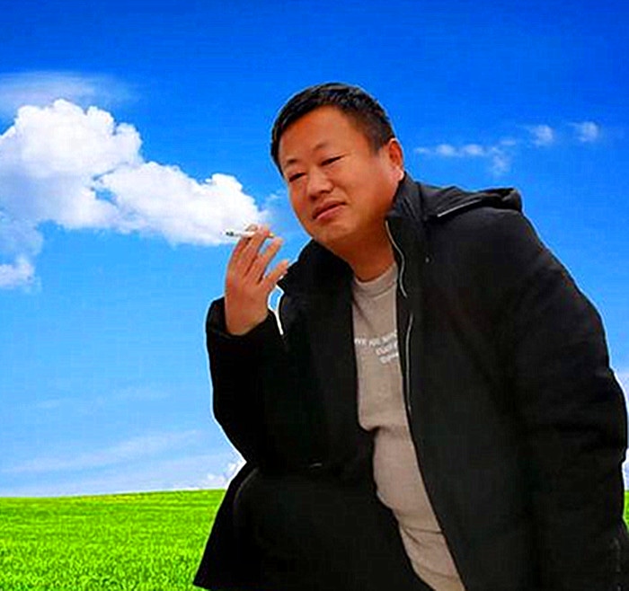 成广斌