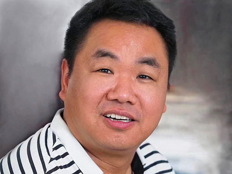 鲁世杰