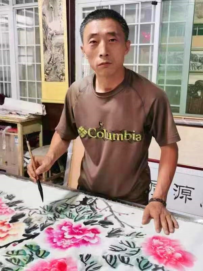 牛东